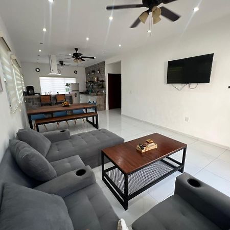 Casa Paloma 2 En Segunda Planta Cerca De Aeropuerto Y Centro Comercial Chetumal Zewnętrze zdjęcie