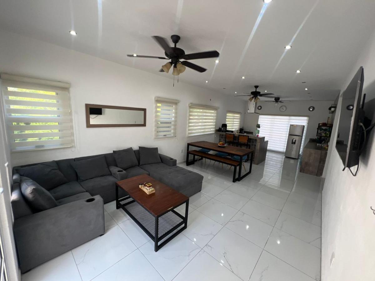 Casa Paloma 2 En Segunda Planta Cerca De Aeropuerto Y Centro Comercial Chetumal Zewnętrze zdjęcie